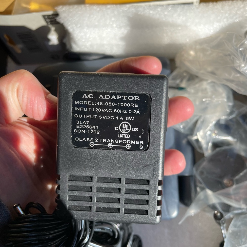 New First Alert Wireless Monitor Set - Picture 7 of 13